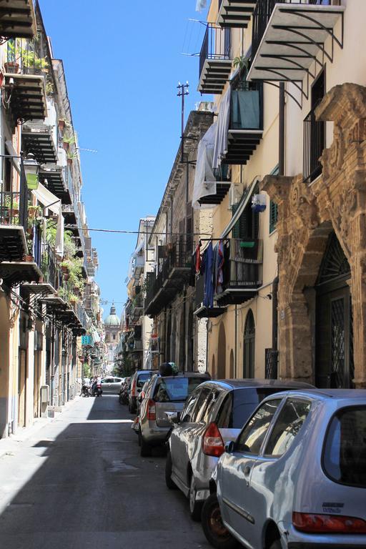 Apartment Dietro La Cattedrale Palermo Buitenkant foto