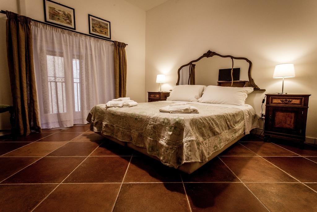 Apartment Dietro La Cattedrale Palermo Buitenkant foto