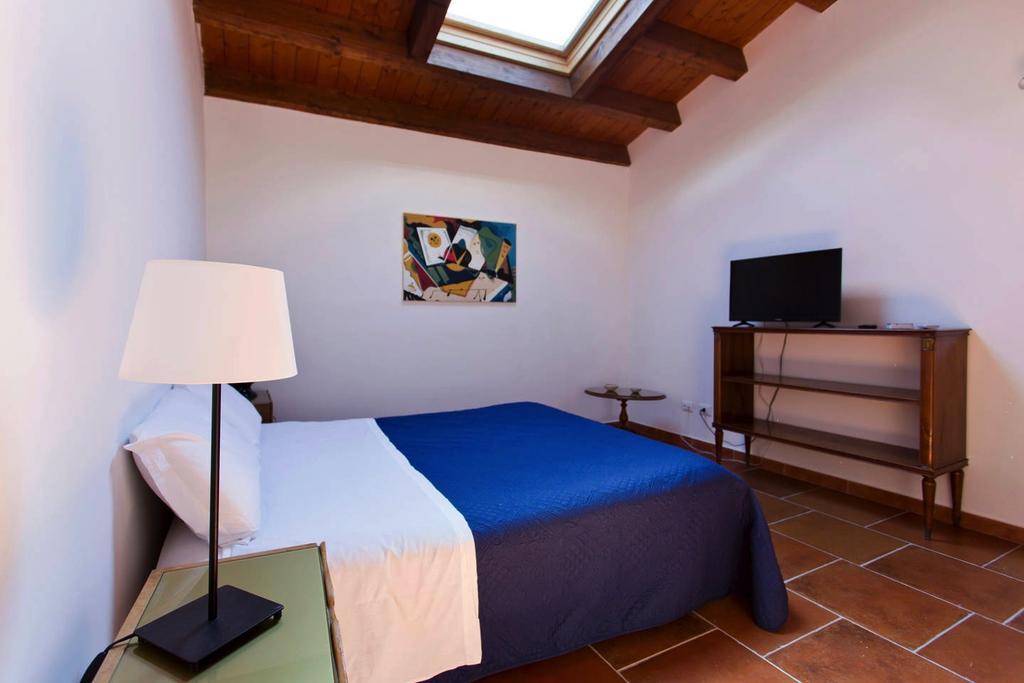 Apartment Dietro La Cattedrale Palermo Buitenkant foto